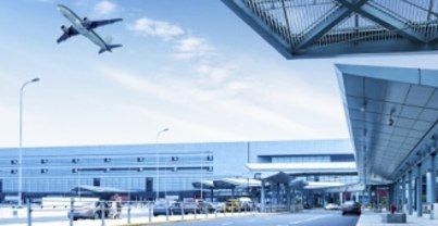 Parken & Übernachten am Flughafen