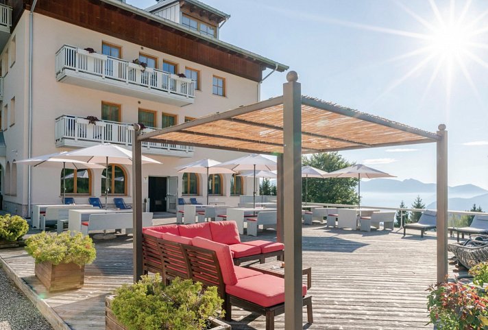 Hotel Norge - Sonnenterrasse mit Ausblick