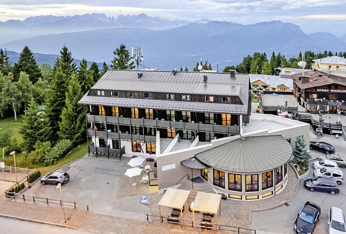 Dolomiti Chalet Family Hotel - Außenansicht