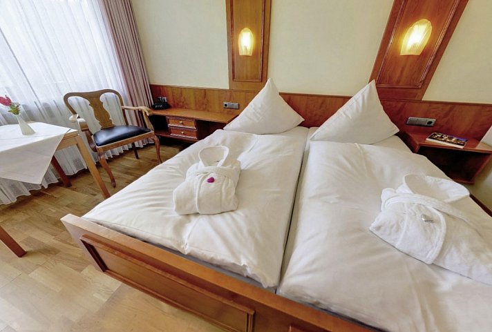 Hotel Liebesglück Winterberg - Wohnbeispiel Doppelzimmer (Zimmercodierung DB1)