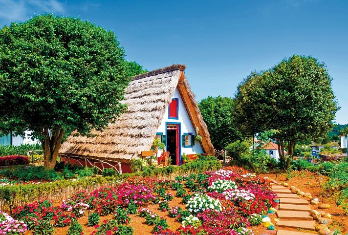 Hotel Allegro Madeira - Traditionelle Häuser in Santana