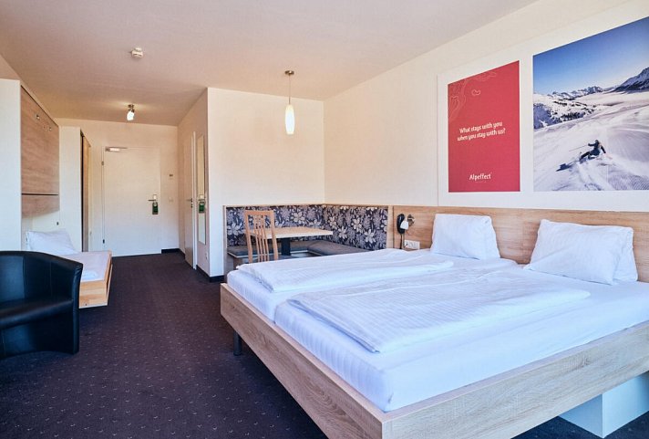 Hotel Planai - Wohnbeispiel Standard Doppelzimmer Balkon