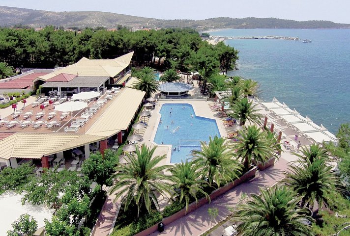 Alexandra Beach Spa Resort