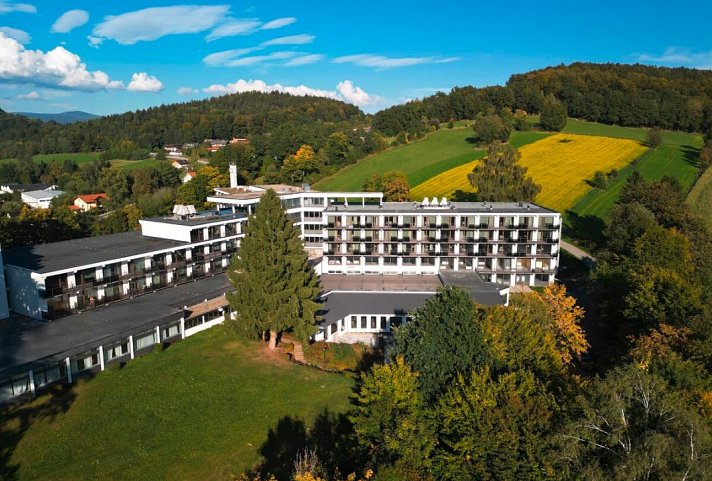Sonnenhof Residenz Grafenau - Luftansicht Hotel
