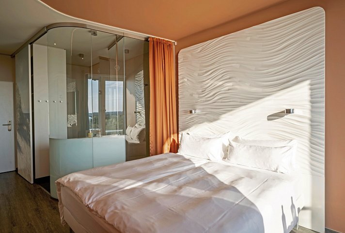 aja Warnemünde - Wohnbeispiel Doppelzimmer seitl. Meerblick (Zimmercodierung D1N)